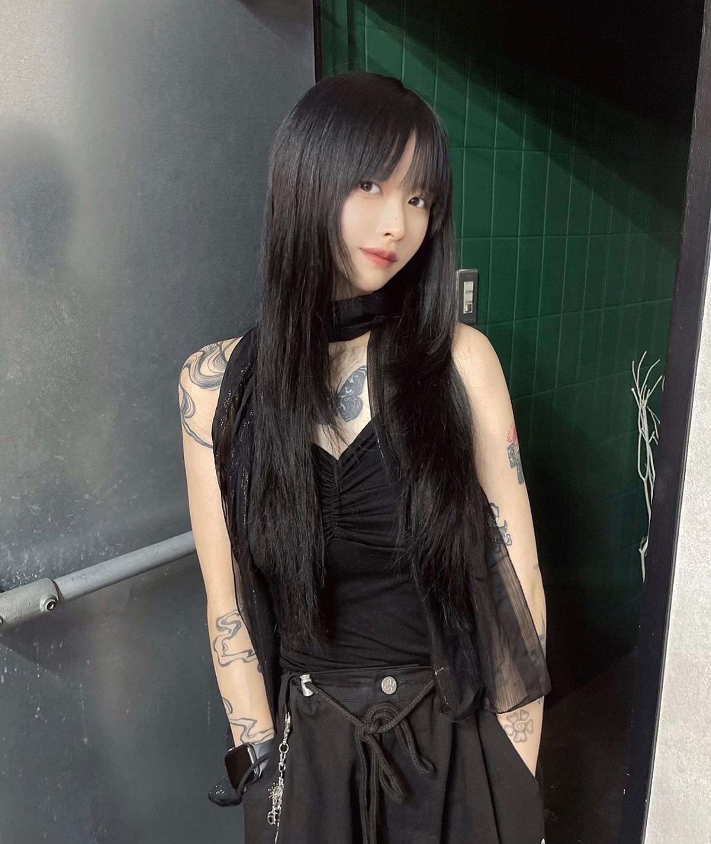 2chaotou ちゃん
黒髪ロングにしたよ〜〜〜
いつもありがとう〜！
.
8月の予約まだ空きありますのでプロフィールのURLかDMからご予約ください！
.

場所
【ally】東京都渋谷区神宮前3-20-15 中野ビル1F
.
料金
カ