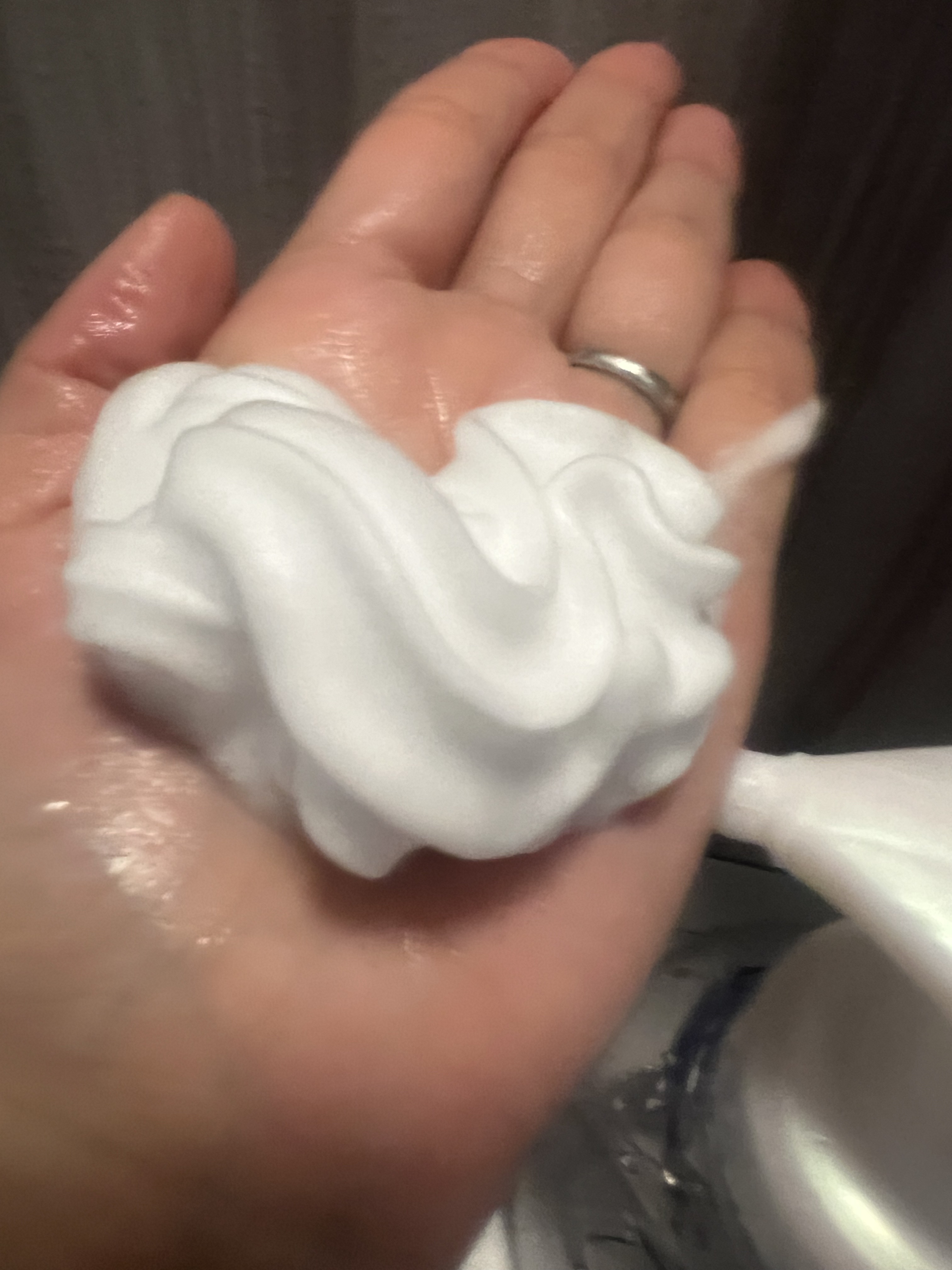 ザ ボディ 泡タイプ ピュアリーサボンの香り 本体 540ml/ビオレu/ボディソープを使ったクチコミ（2枚目）