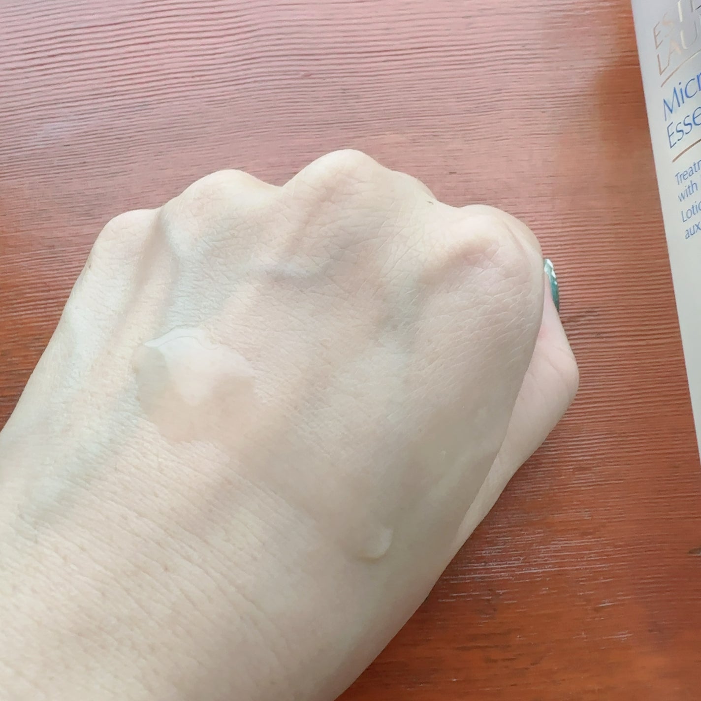 マイクロ エッセンス ローション BF/ESTEE LAUDER/化粧水を使ったクチコミ(2枚目)