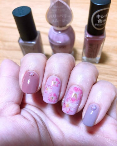 UR GLAM　COLOR NAIL SELECTION/U R GLAM/マニキュアを使ったクチコミ（2枚目）