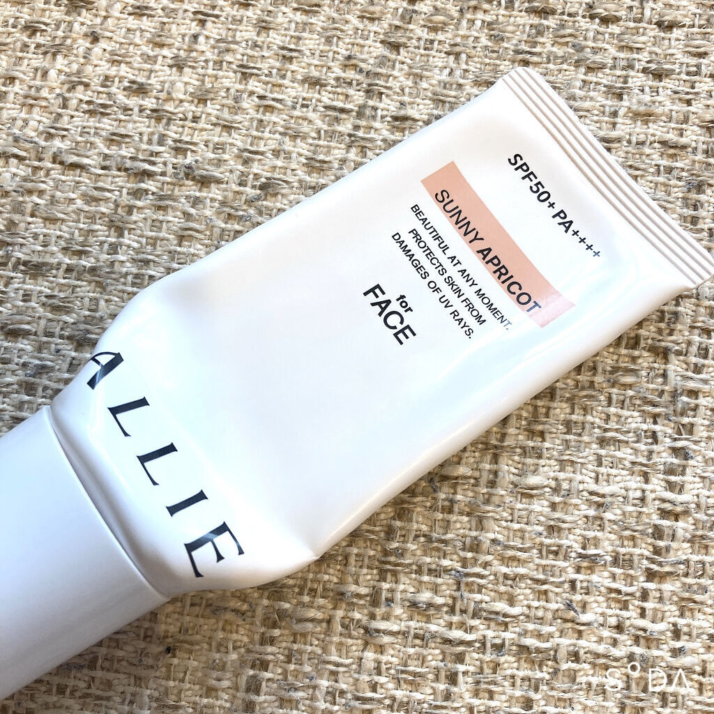 アリィー クロノビューティ カラーチューニングUV/アリィー/日焼け止めクリームを使ったクチコミ（2枚目）