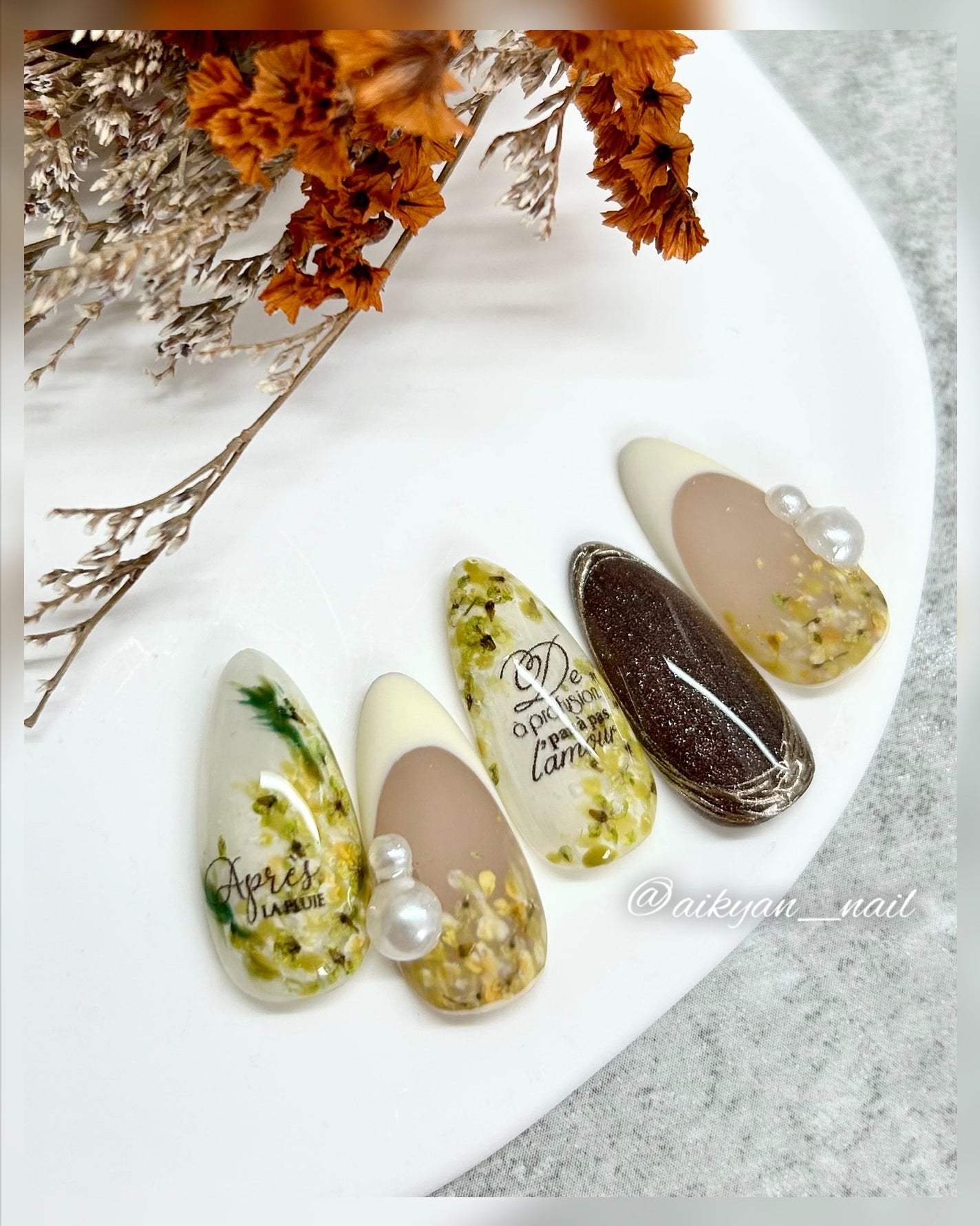 エスミントジェル/S♡Mint/ジェルネイルを使ったクチコミ(3枚目)