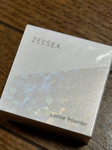 ZEESEA 「ゼロ」粉感皮脂コントロールルースパウダー/ZEESEA/ルースパウダーを使ったクチコミ（1枚目）