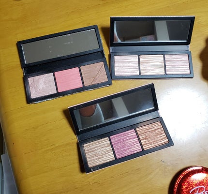 ミネラライズ スキンフィニッシュベイビーイッツゴールドアウトサイド/M・A・C/パウダーチークを使ったクチコミ(2枚目)