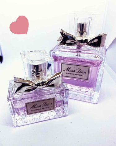 Dior ミス ディオール ブルーミング ブーケ ローラー パールのクチコミ「Diorのmissdior シリーズ

香水はお家用と携帯用に大小持ってます。
ボディースプレ.....」（2枚目）