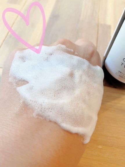 洗顔だけじゃない+パックもできる洗顔料 ホワイトプレミアム/ONE STONE TWO BIRDS/洗顔フォームを使ったクチコミ(4枚目)