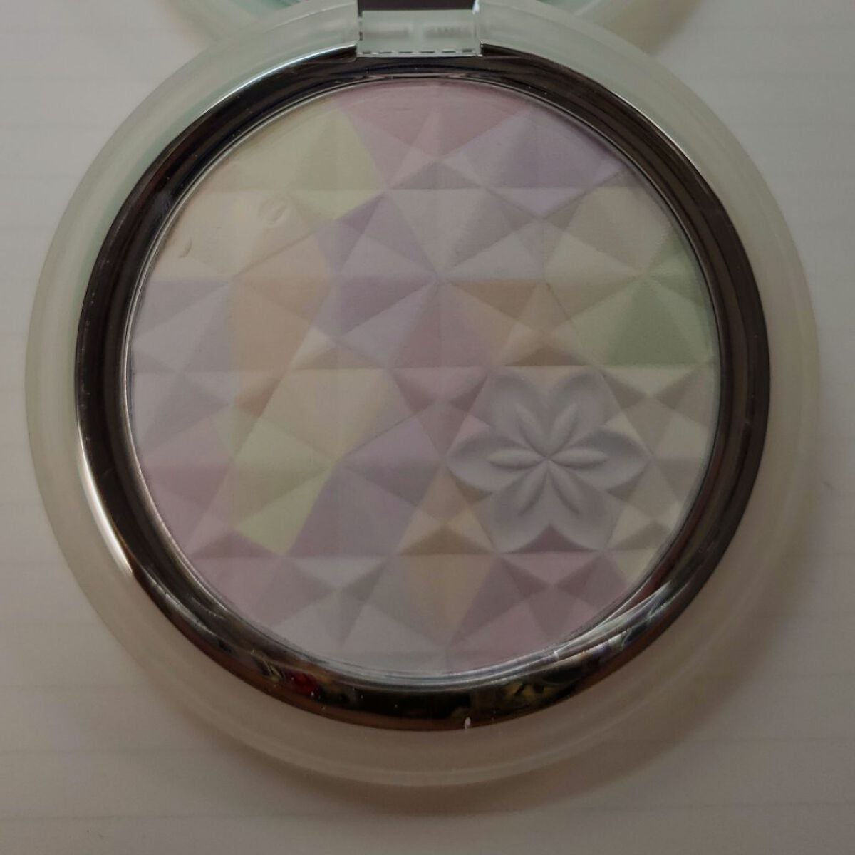 AQ オーラ リフレクター/DECORTÉ/プレストパウダーを使ったクチコミ(3枚目)