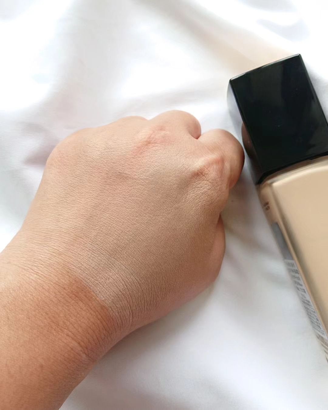 タンイドル ウルトラ ウェア リキッド/LANCOME/リキッドファンデーションを使ったクチコミ(4枚目)