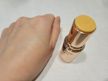 cos:mura C SERUM STICKのクチコミ「cos:mura C SERUM STICK 3GF-GOLDを使用しました。

乾燥が気にな.....」（3枚目）