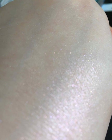 ディオールスキン ミネラル ヌード ルミナイザー パウダー<グロウ バイブス>/Dior/プレストパウダーを使ったクチコミ(2枚目)