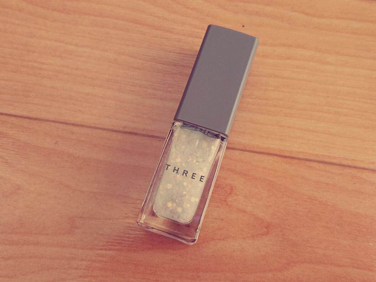 ネイルポリッシュ 126 SPARKLING RAYS＜限定色＞/THREE/マニキュアを使ったクチコミ（1枚目）