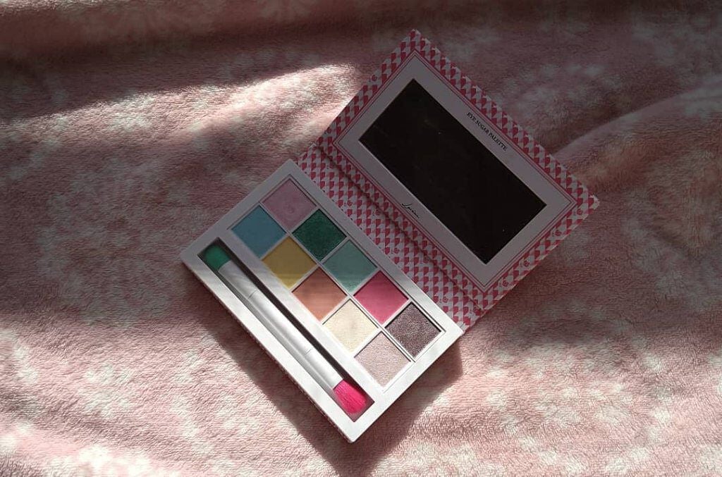 ちー on LIPS 「こんばんわ☺️..メイクのテーマは「恋愛運UPも狙っちゃう*ハ..」(1枚目)