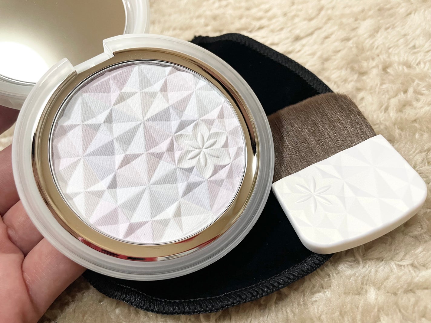 AQ オーラ リフレクター/DECORTÉ/プレストパウダーを使ったクチコミ(1枚目)