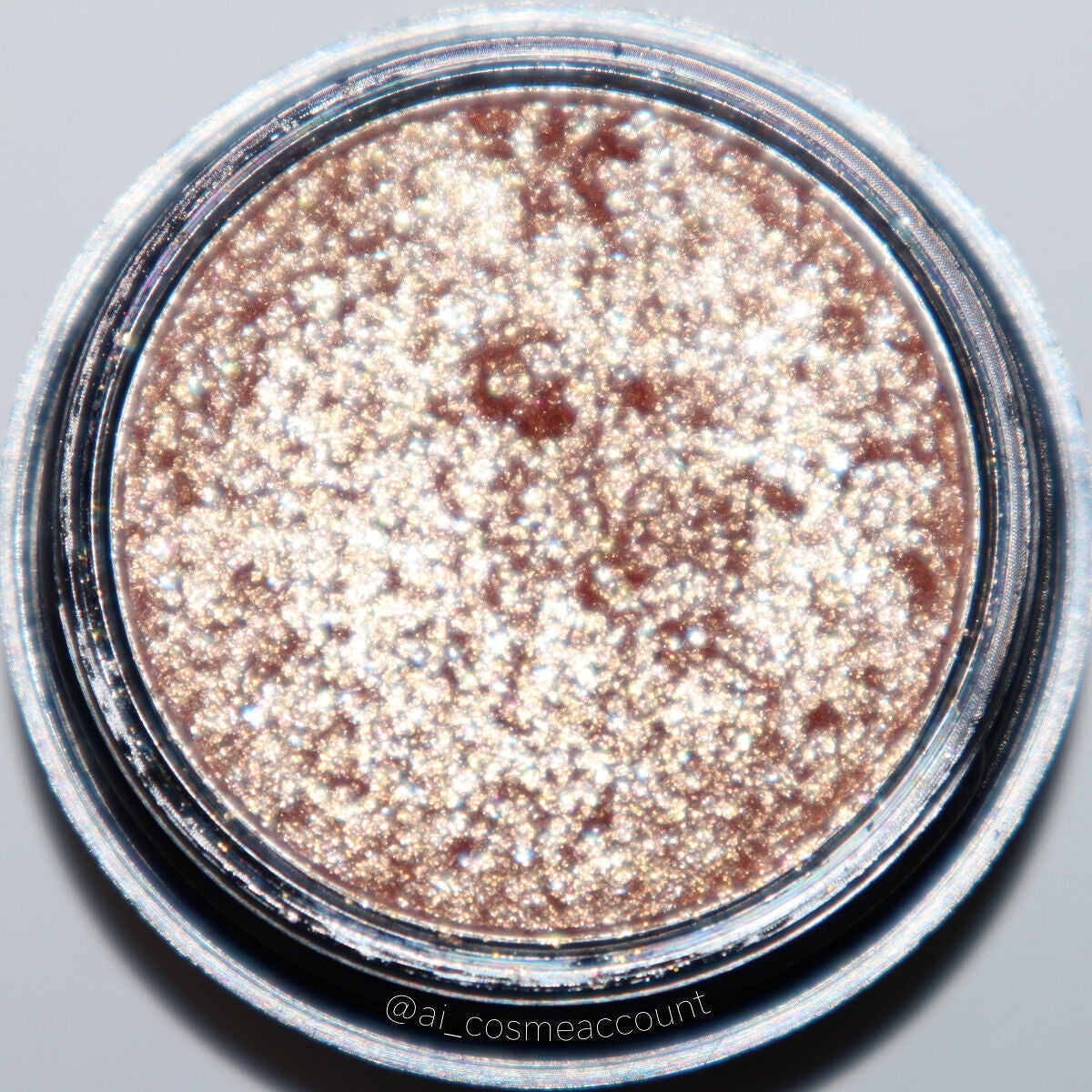 セルフィーフィックスピグメント/Witch's Pouch/単色アイシャドウを使ったクチコミ(2枚目)