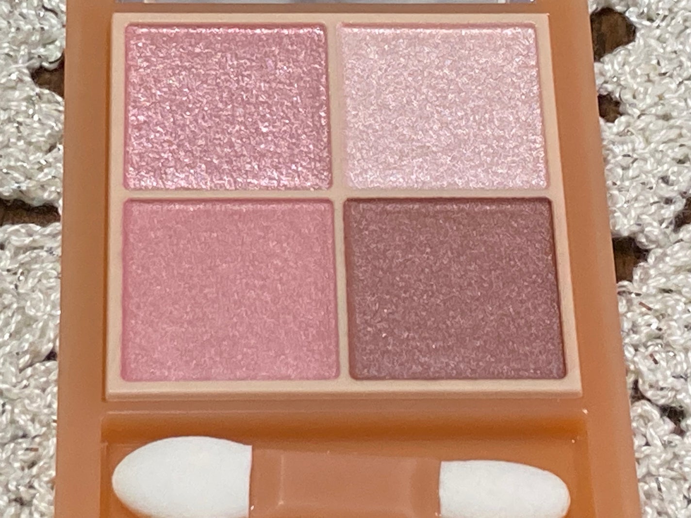 ベージュトーンアイシャドウ/CEZANNE/アイシャドウパレットを使ったクチコミ(3枚目)