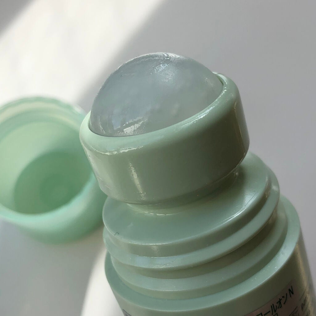 アンティ パースパイラント デオドラント ロールオン N〈医薬部外品〉/CLINIQUE/デオドラント・制汗剤を使ったクチコミ(2枚目)