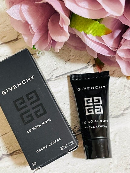 ソワン ノワール クレーム レジェ N/GIVENCHY/フェイスクリームを使ったクチコミ(1枚目)