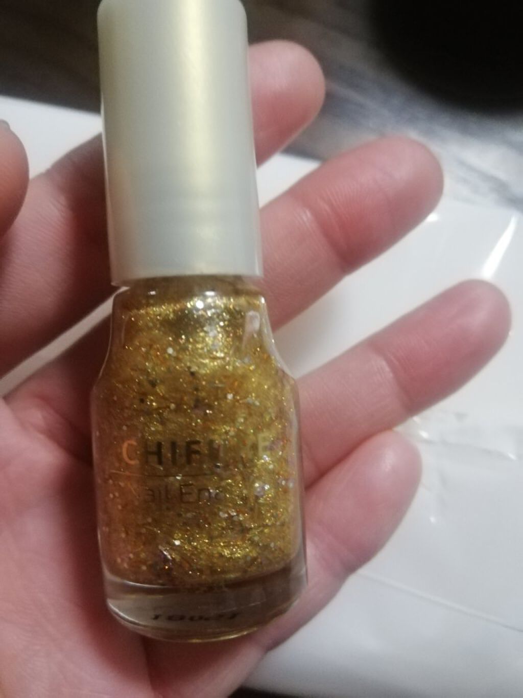 ネイル エナメル 016 カラフルラメ/ちふれ/マニキュアを使ったクチコミ（1枚目）