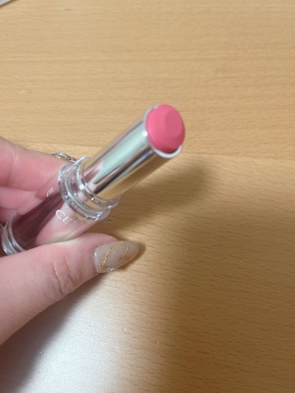 ラスティンググロスリップ/CEZANNE/口紅を使ったクチコミ(2枚目)