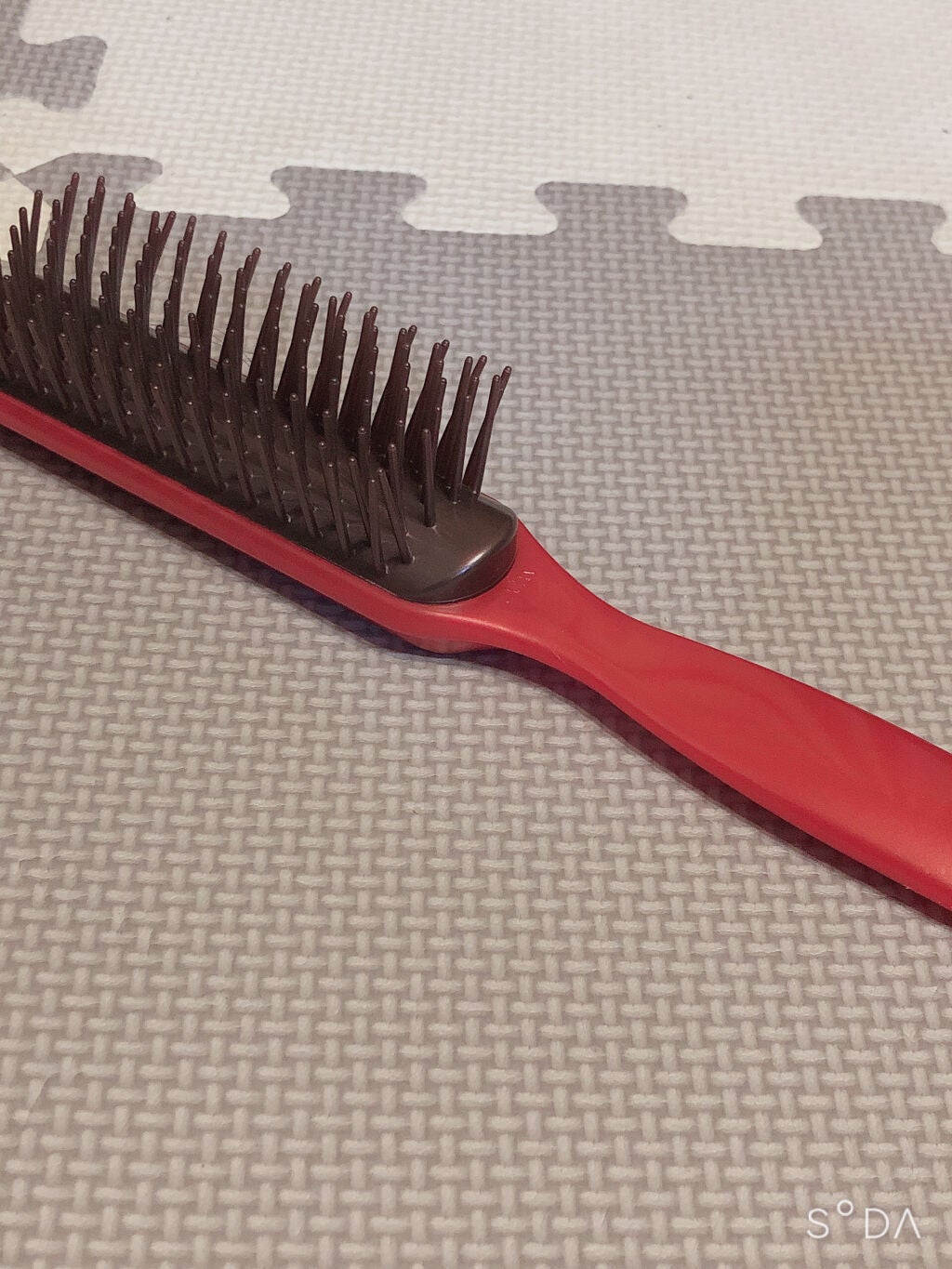 椿ブラシ/DAISO/ヘアブラシを使ったクチコミ(2枚目)