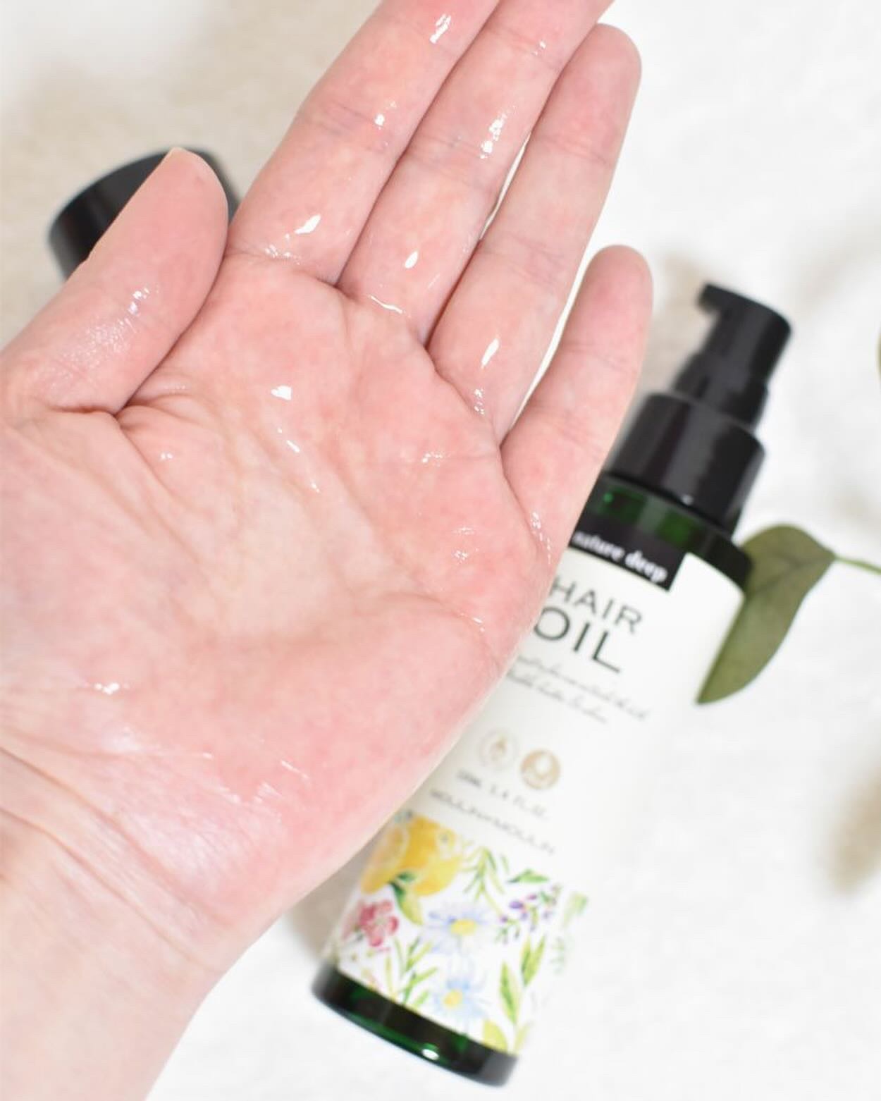 ツヤ髪オイル/ネイチャーディープ /ヘアオイルを使ったクチコミ（3枚目）