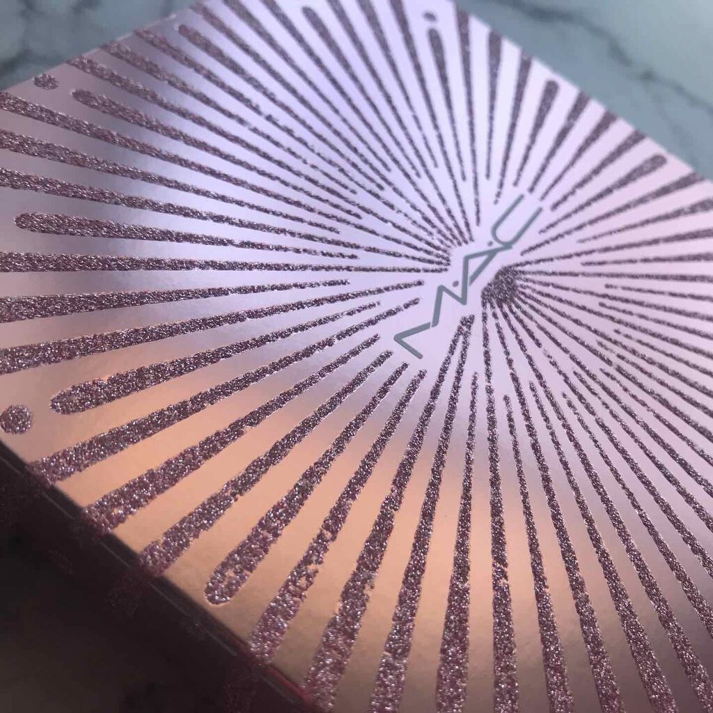 ロケット トゥ フェイム アイ シャドウ × 12 パレット/M・A・C/アイシャドウパレットを使ったクチコミ（1枚目）