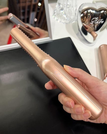 リファイオンケアブラシ/ReFa/スカルプブラシを使ったクチコミ(4枚目)