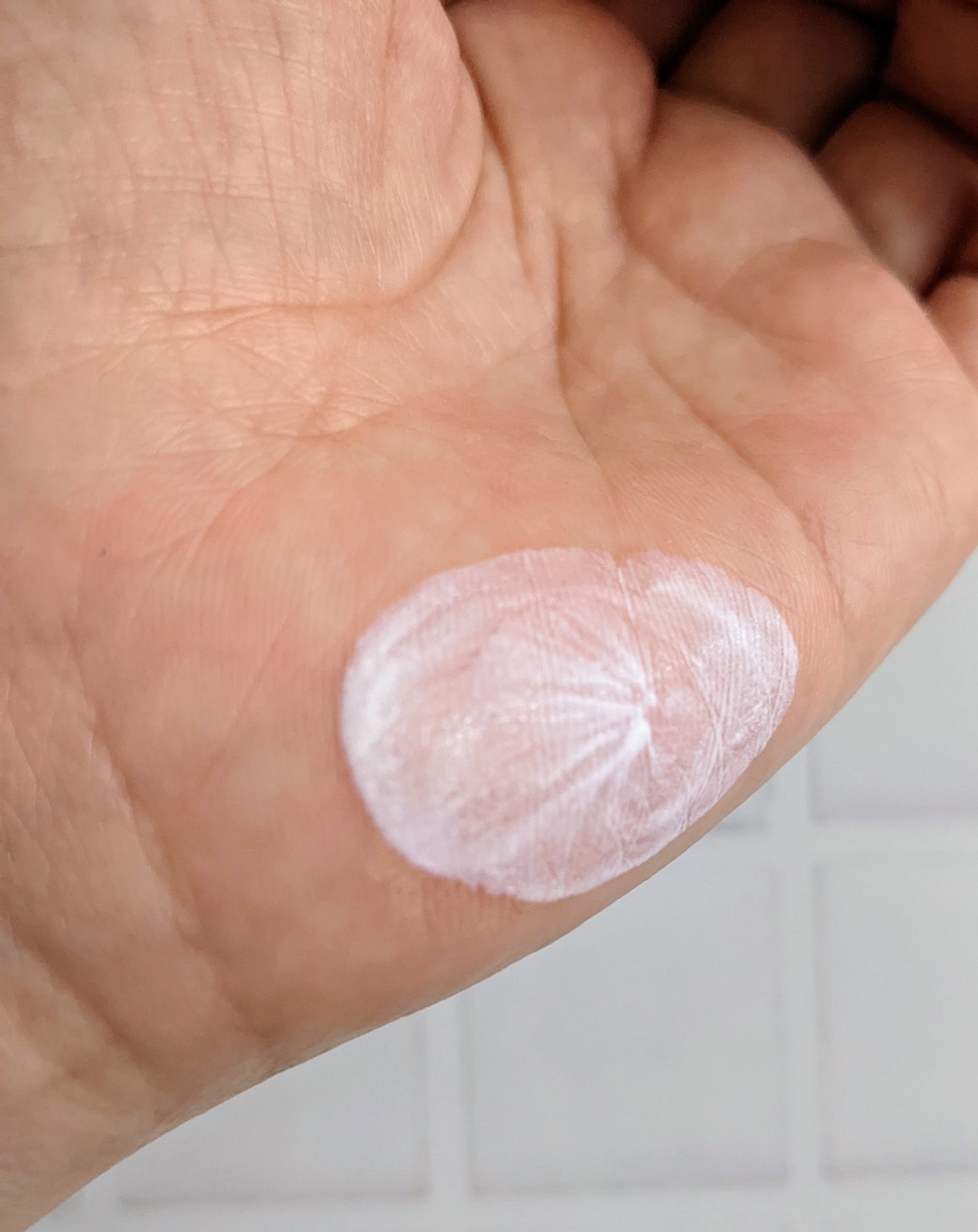 ビオレUV アクアリッチ ウォータリーホールドクリーム(水肌記憶UV)/ビオレ/日焼け止めクリームを使ったクチコミ(4枚目)