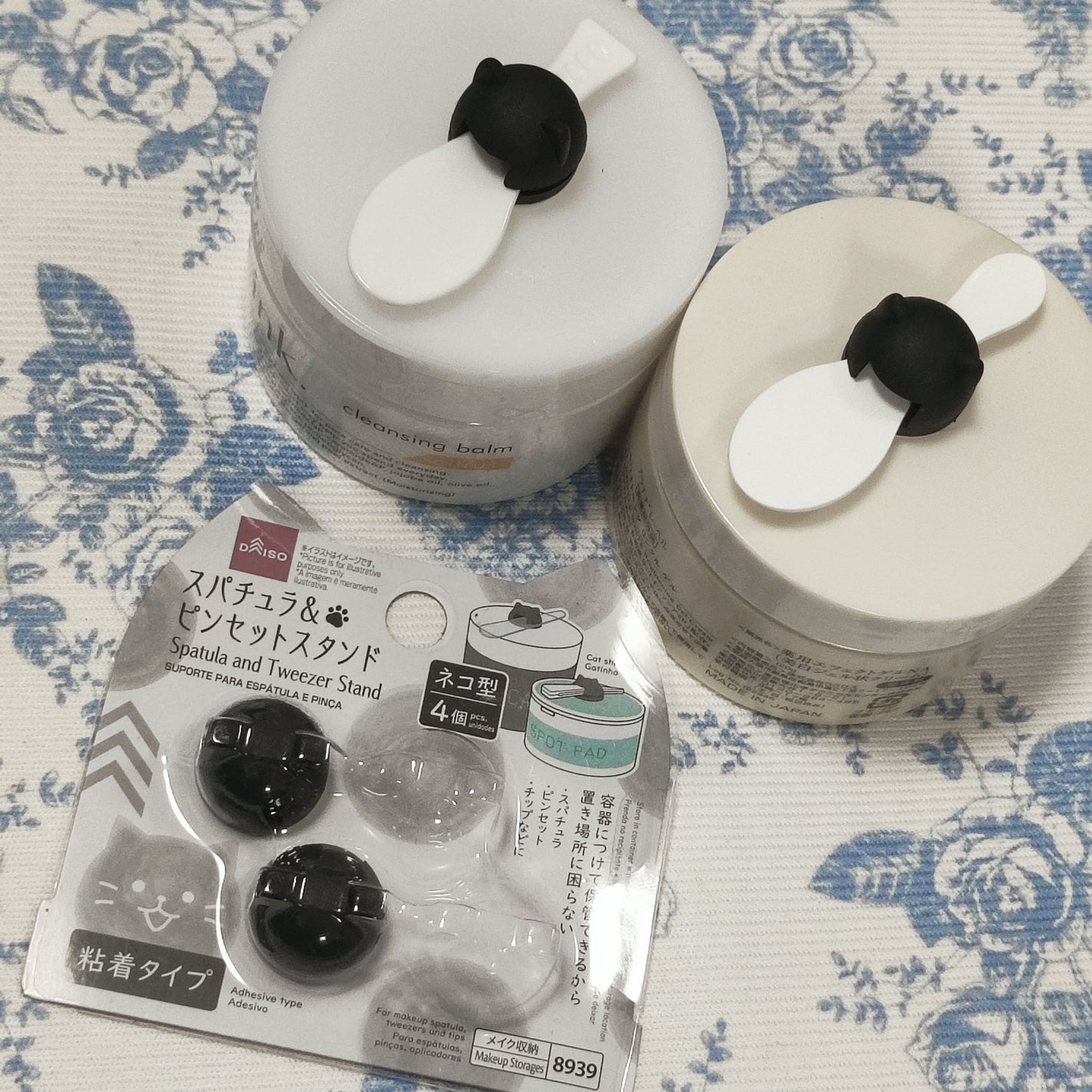 スパチュラ&ピンセットスタンド ネコ型 DAISO