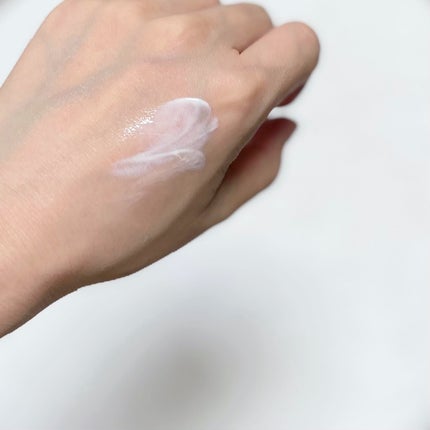 ヒアルーシカ ウォーターフィット サンセラム/SKIN1004/日焼け止めローションを使ったクチコミ(4枚目)