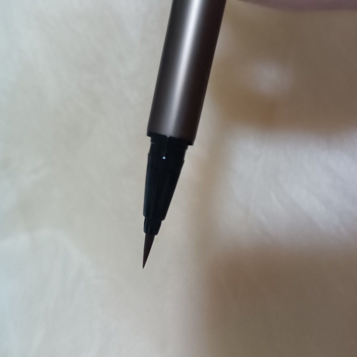 スキルレスライナー/LUMIURGLAS/リキッドアイライナーを使ったクチコミ(3枚目)