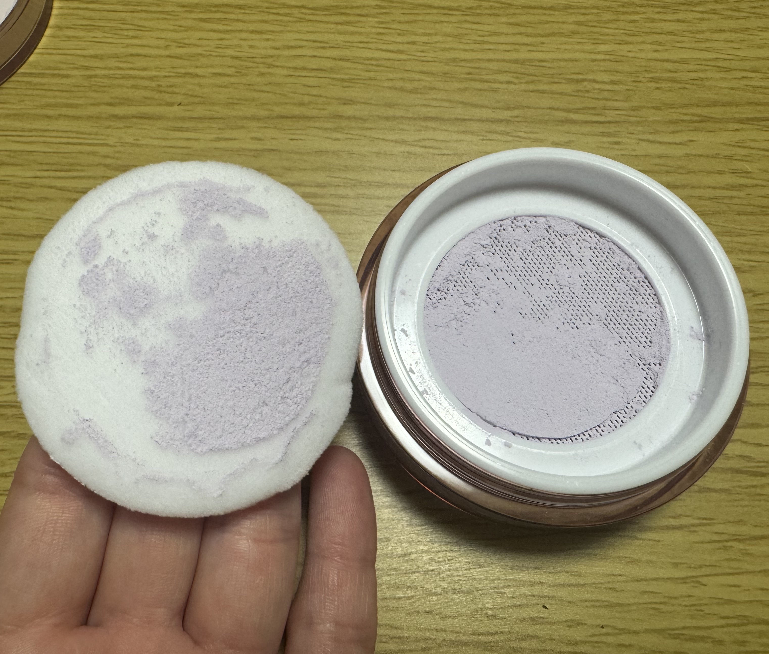 ウォンジョンヨ フィクシングブラーパウダー N 03 プレーンラベンダー/Wonjungyo/ルースパウダーを使ったクチコミ（3枚目）