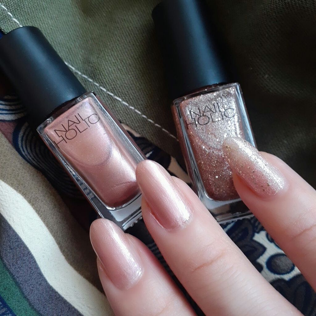 ネイルホリック Future Metal/ネイルホリック/マニキュアを使ったクチコミ(2枚目)