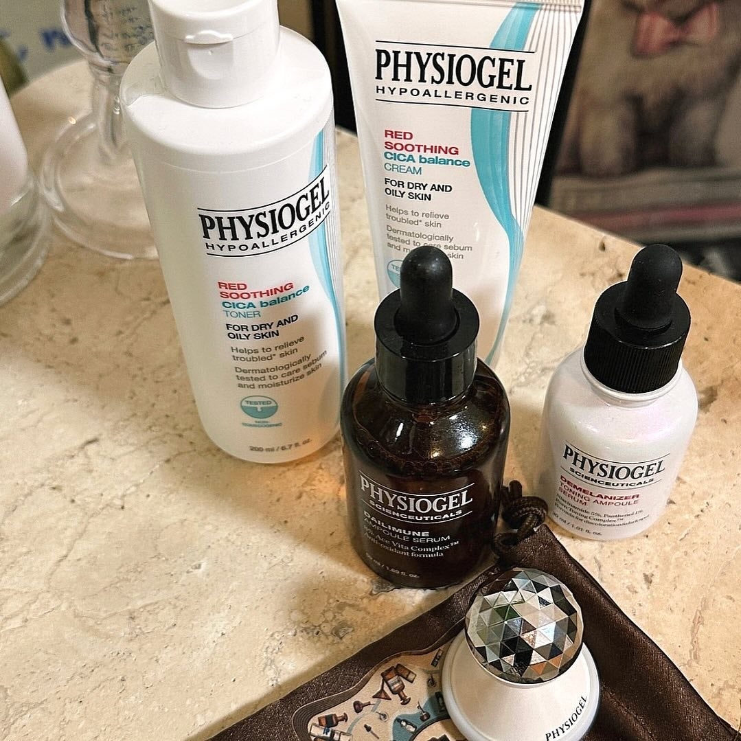 シカバランスクリーム/PHYSIOGEL/フェイスクリームを使ったクチコミ(4枚目)