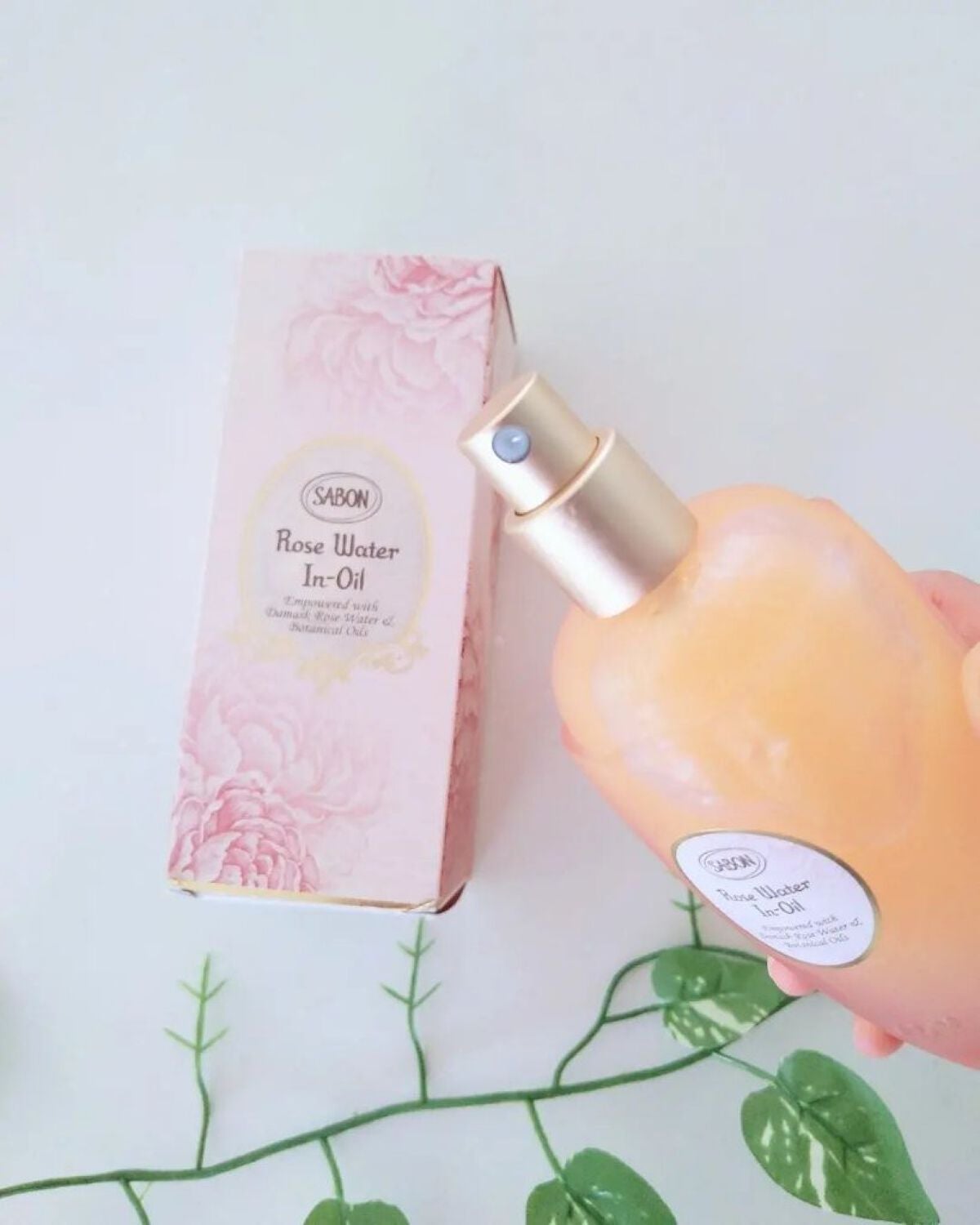 ローズウォーターインオイル/SABON/ミスト状化粧水を使ったクチコミ(4枚目)