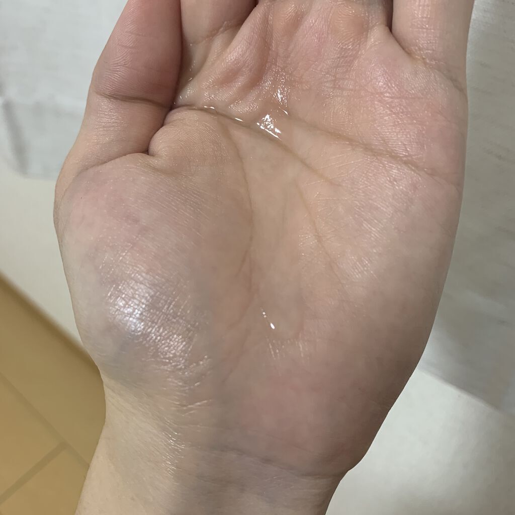 メラノCC 薬用しみ対策 美白化粧水のクチコミ「メラノCC
薬用しみ対策 美白化粧水 170mL


3回目のリピート品！


地黒の私
最近.....」（3枚目）