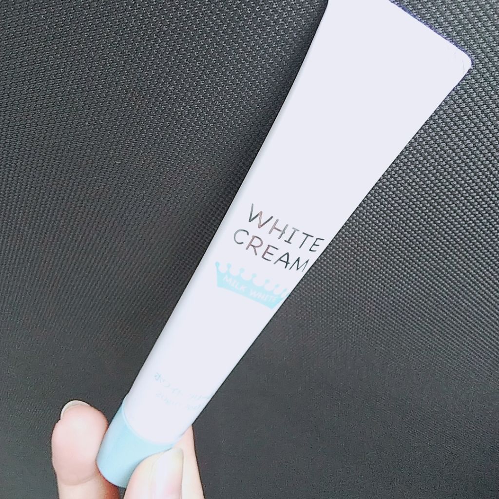 日本製ホワイトクリームＤ/DAISO/化粧下地を使ったクチコミ（1枚目）