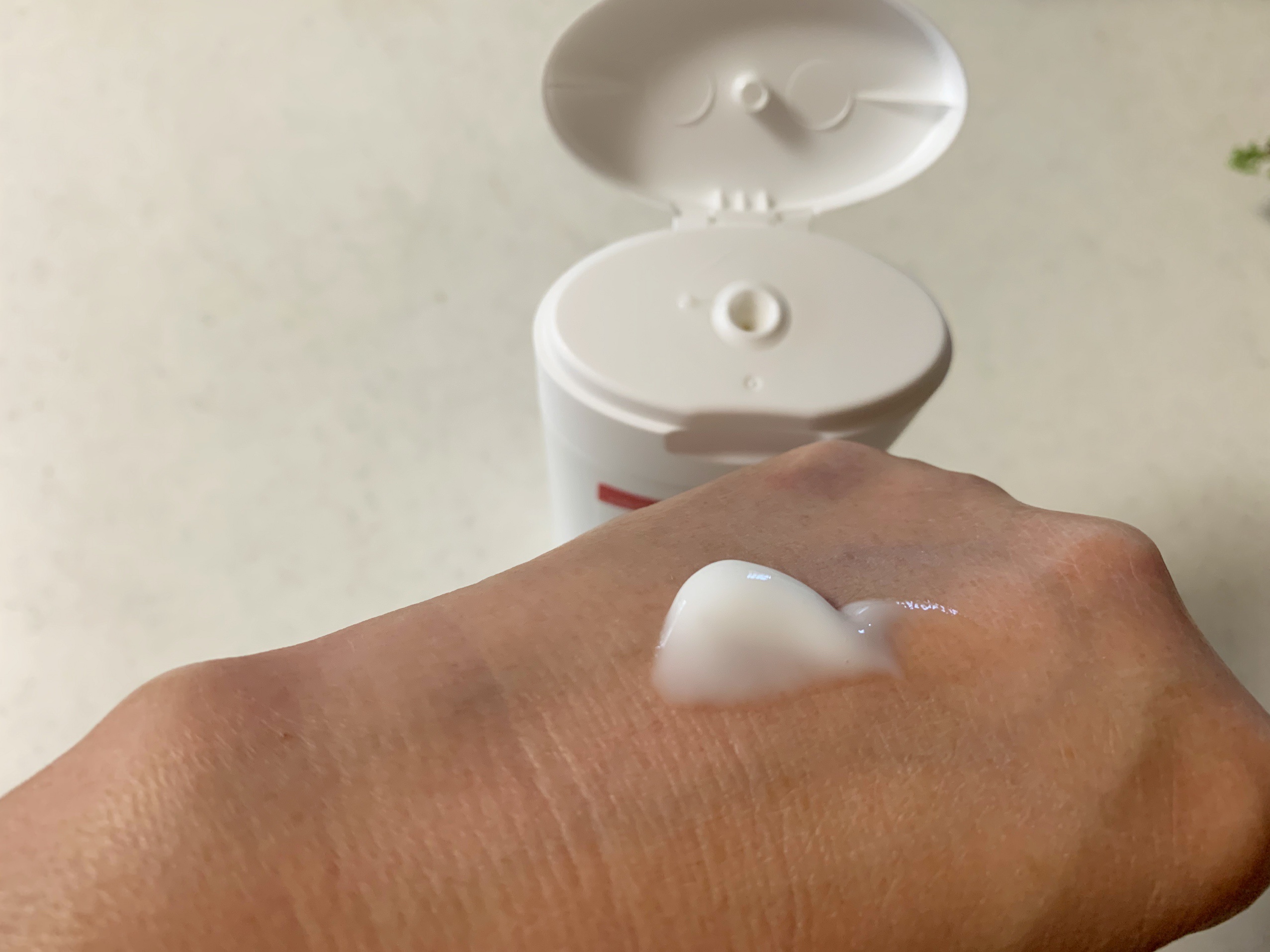 モイスチャーミルク/セバメド/乳液を使ったクチコミ（2枚目）