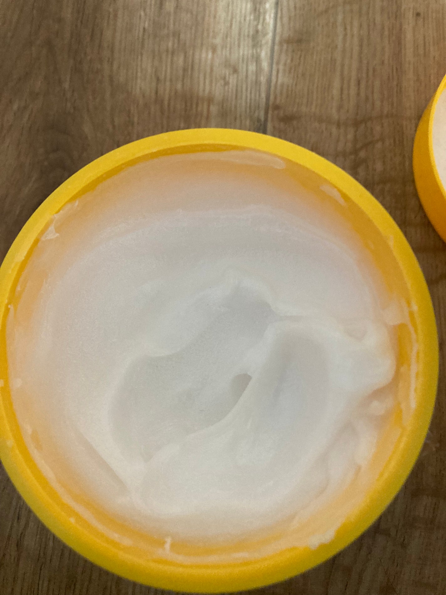 シュガーモイストスクラブ キンモクセイの香り/tasuke./ボディスクラブを使ったクチコミ(3枚目)