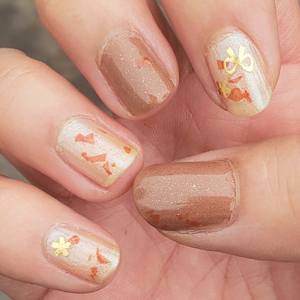 土木系おねいさん on LIPS 「今日のネイル~💅職場で、ギリギリアウトな感じのネイル😅おとなし..」(4枚目)