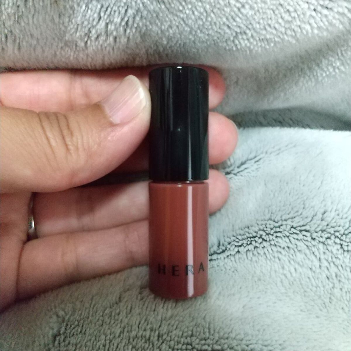 センシュアルヌードグロス/HERA/リップグロスを使ったクチコミ（3枚目）