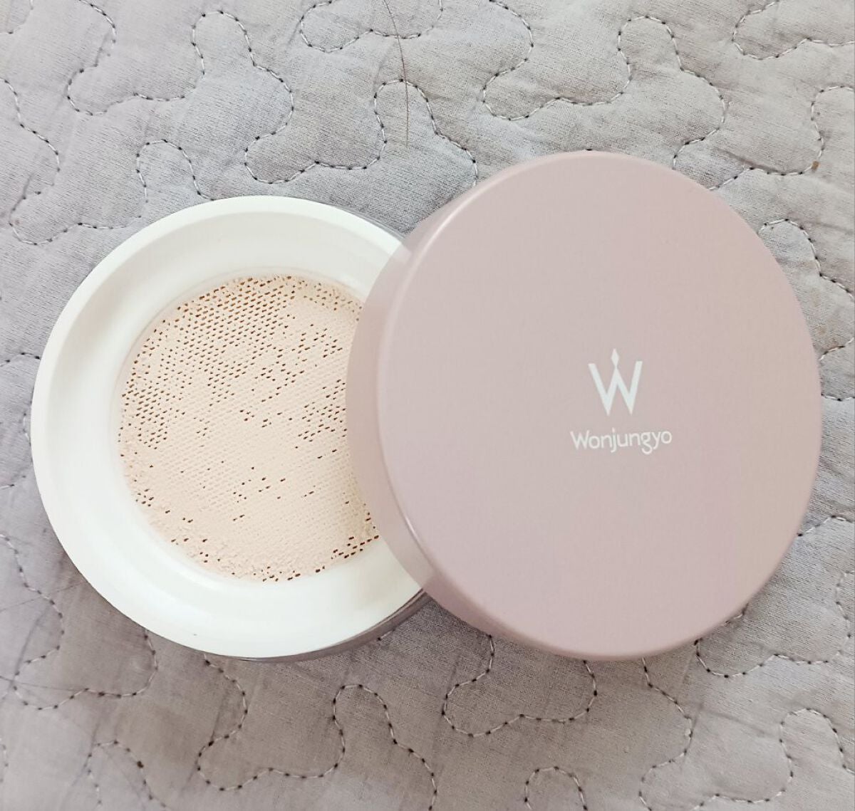 ウォンジョンヨ フィクシングブラーパウダー N/Wonjungyo/ルースパウダーを使ったクチコミ(3枚目)