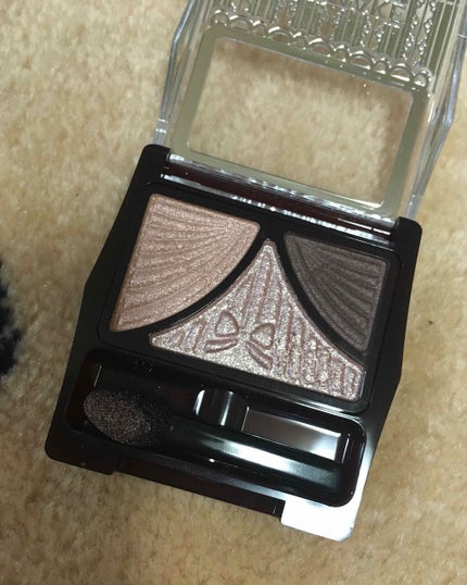 ジューシーピュアアイズ/キャンメイク/アイシャドウパレットを使ったクチコミ(2枚目)