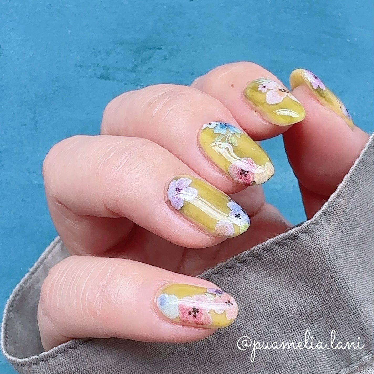 チャームスティックジェル/OMD/オールインワンネイルを使ったクチコミ(3枚目)