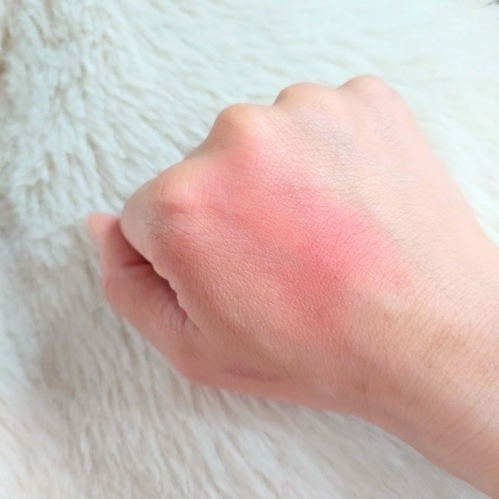 ローズ チーク カラー N/ANNA SUI/パウダーチークを使ったクチコミ（2枚目）