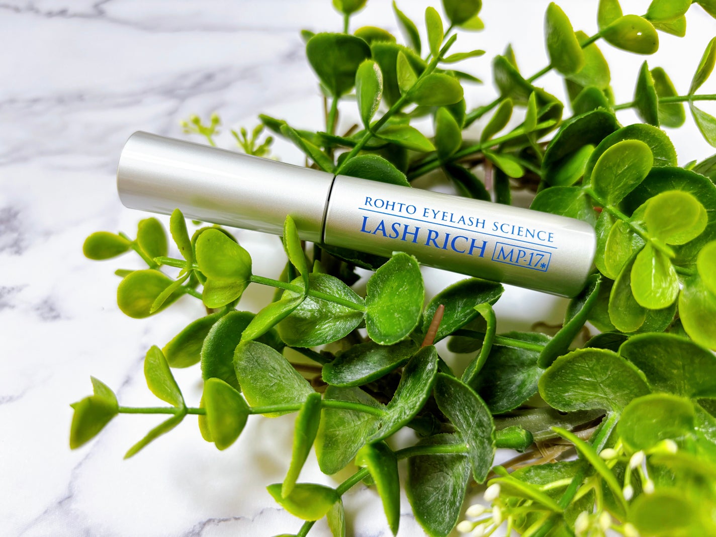 ラッシュリッチアイラッシュセラム/ロート製薬/まつげ美容液を使ったクチコミ(2枚目)