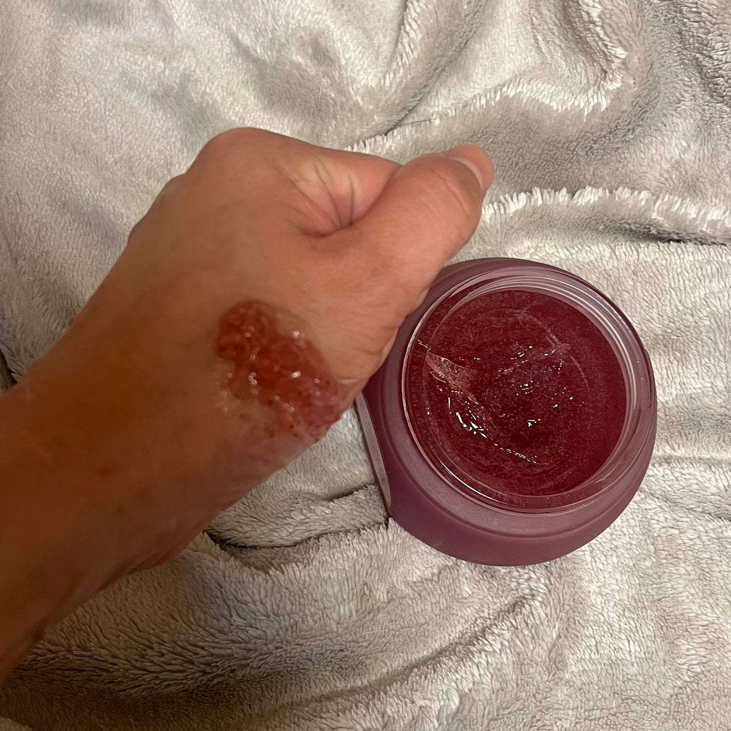 フェイスポリッシャー コンフォーティング・ローズ/SABON/スクラブ・ゴマージュを使ったクチコミ(2枚目)