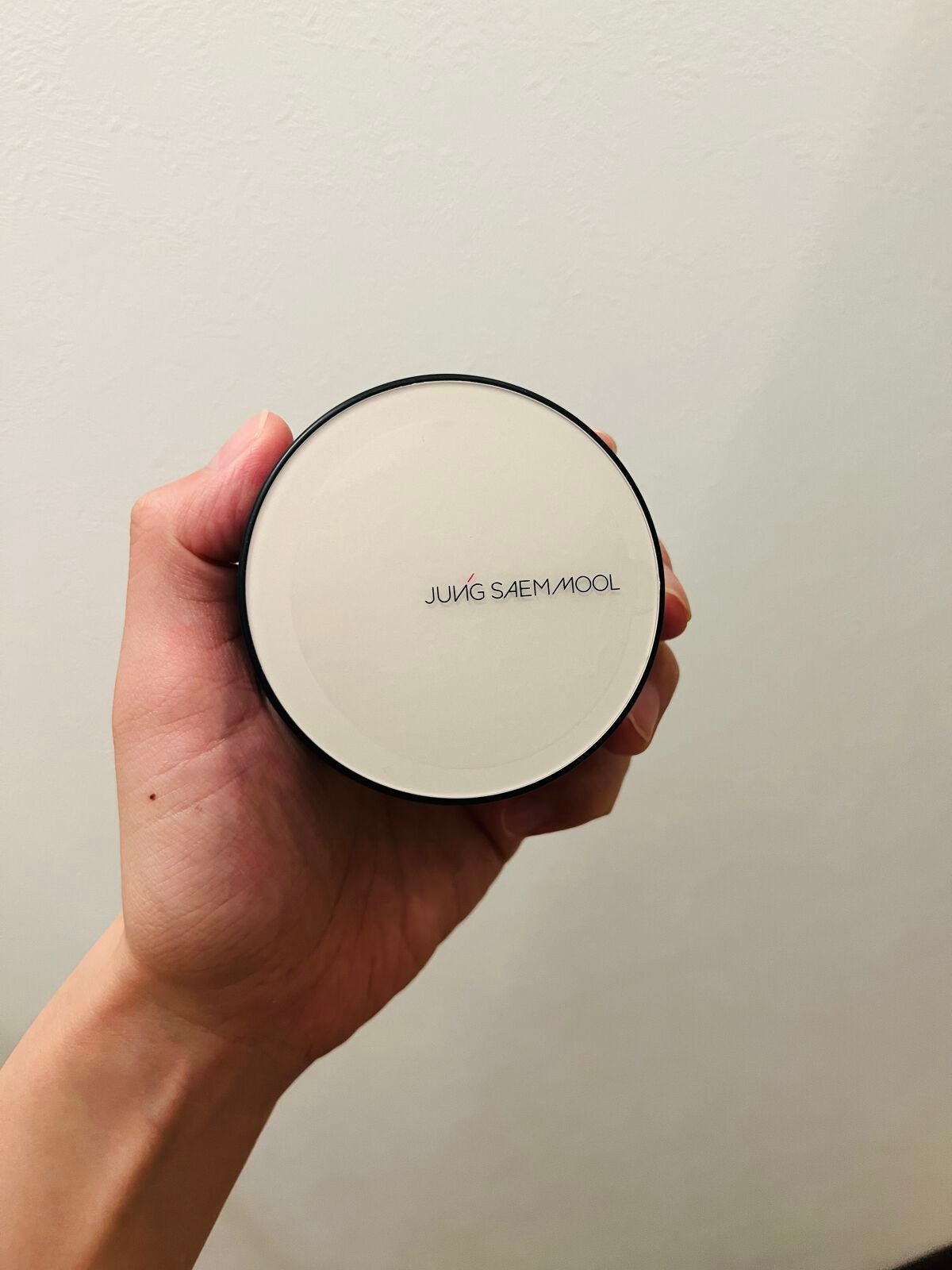 ジョンセンムル スキンヌーダーロングウェアクッション/JUNG SAEM MOOL/クッションファンデーションを使ったクチコミ(1枚目)