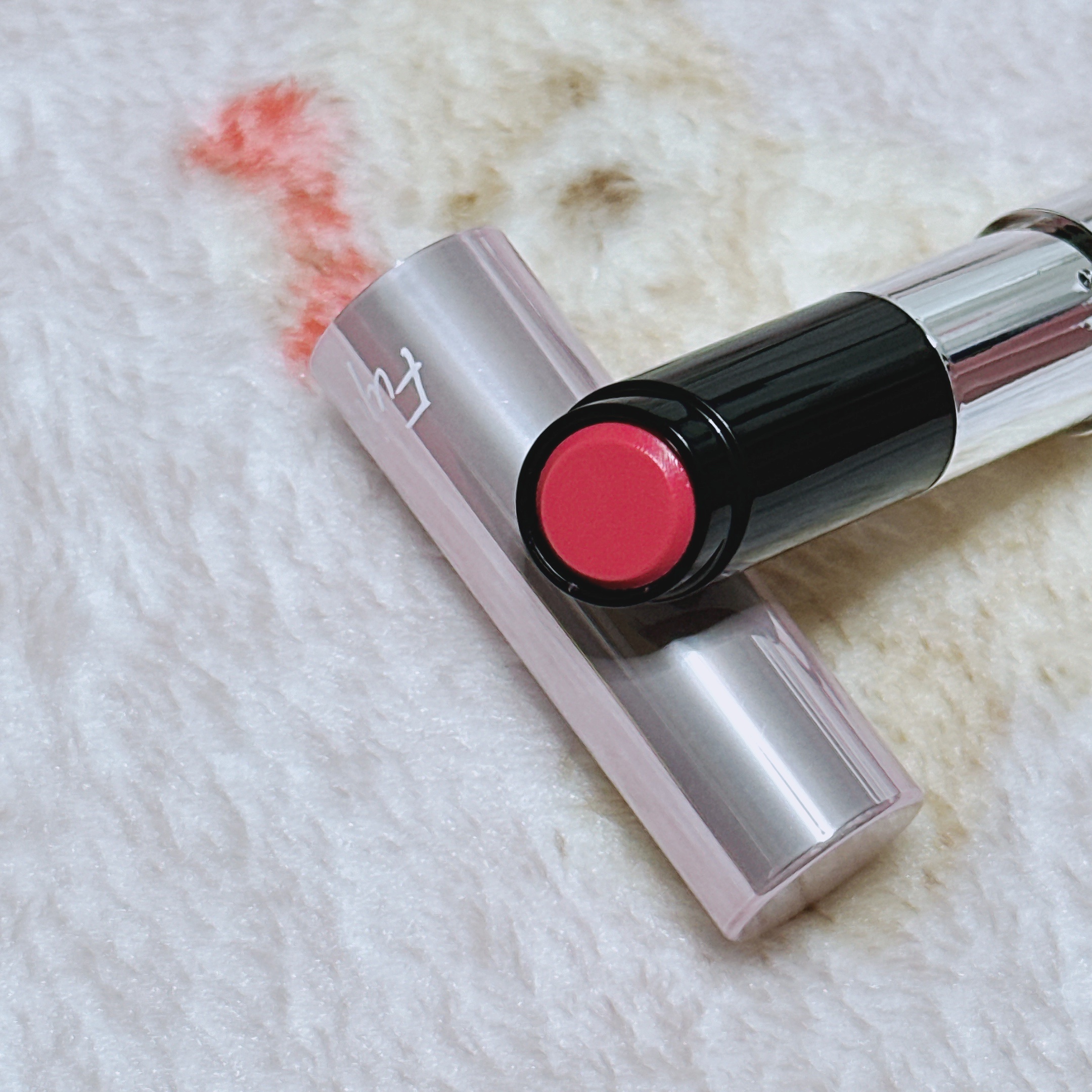 ノールックリップ 02 キュンなピンク/Fujiko/口紅を使ったクチコミ（2枚目）