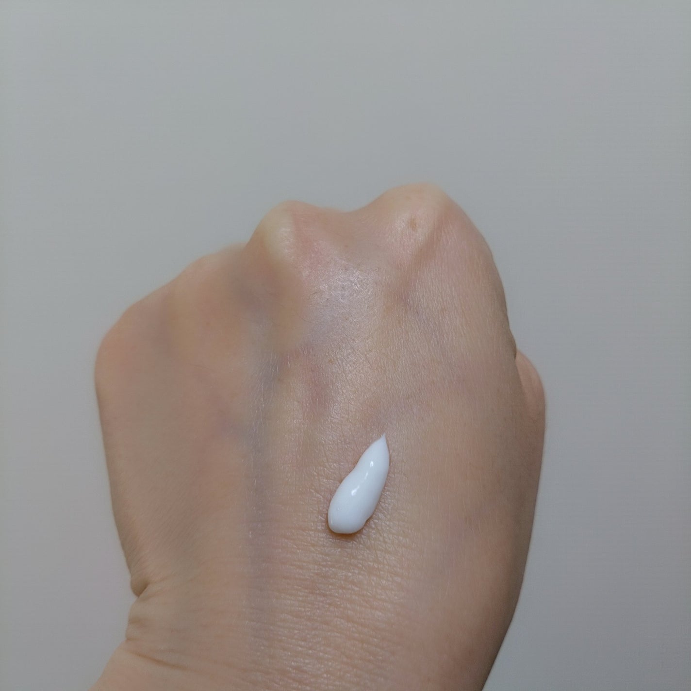 薬用メラノシグナルエッセンス/トランシーノ/美容液を使ったクチコミ(4枚目)